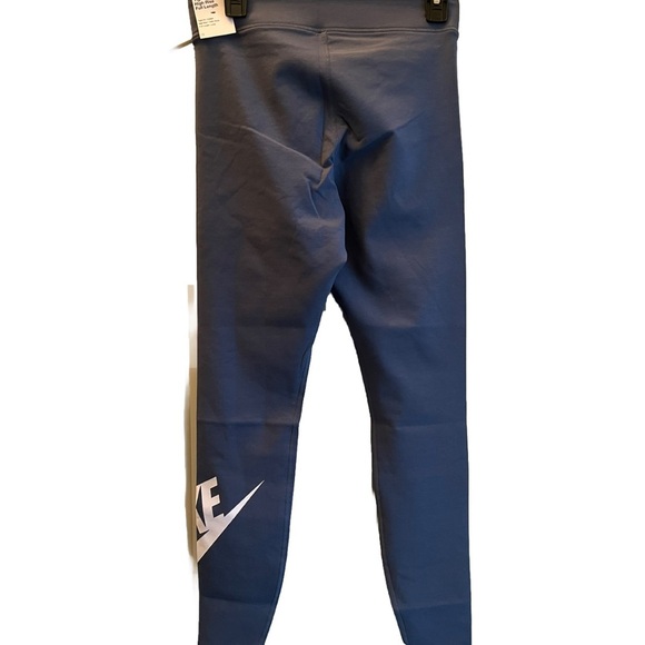 Nike Sportswear Classics High Waisted Graphic Leggings - Picture 2 of 5